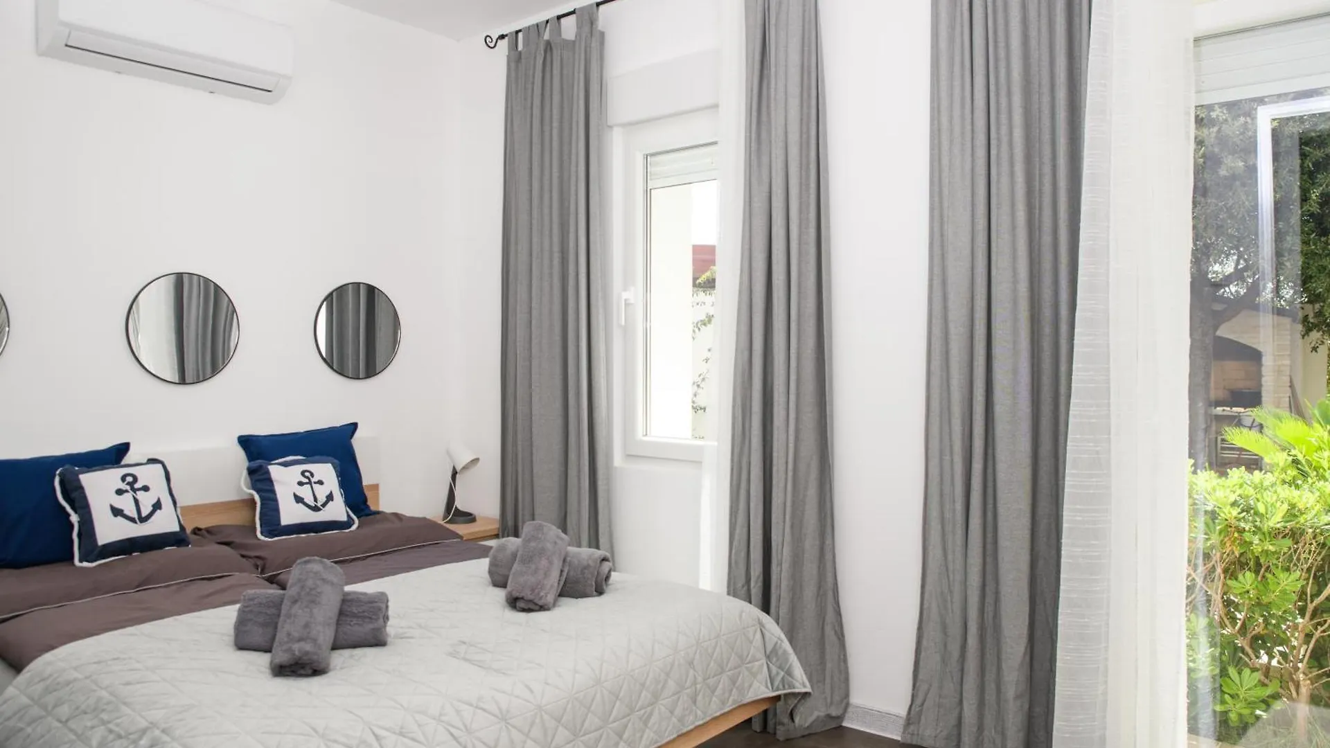 Villa Laki Rab 1 Banjol